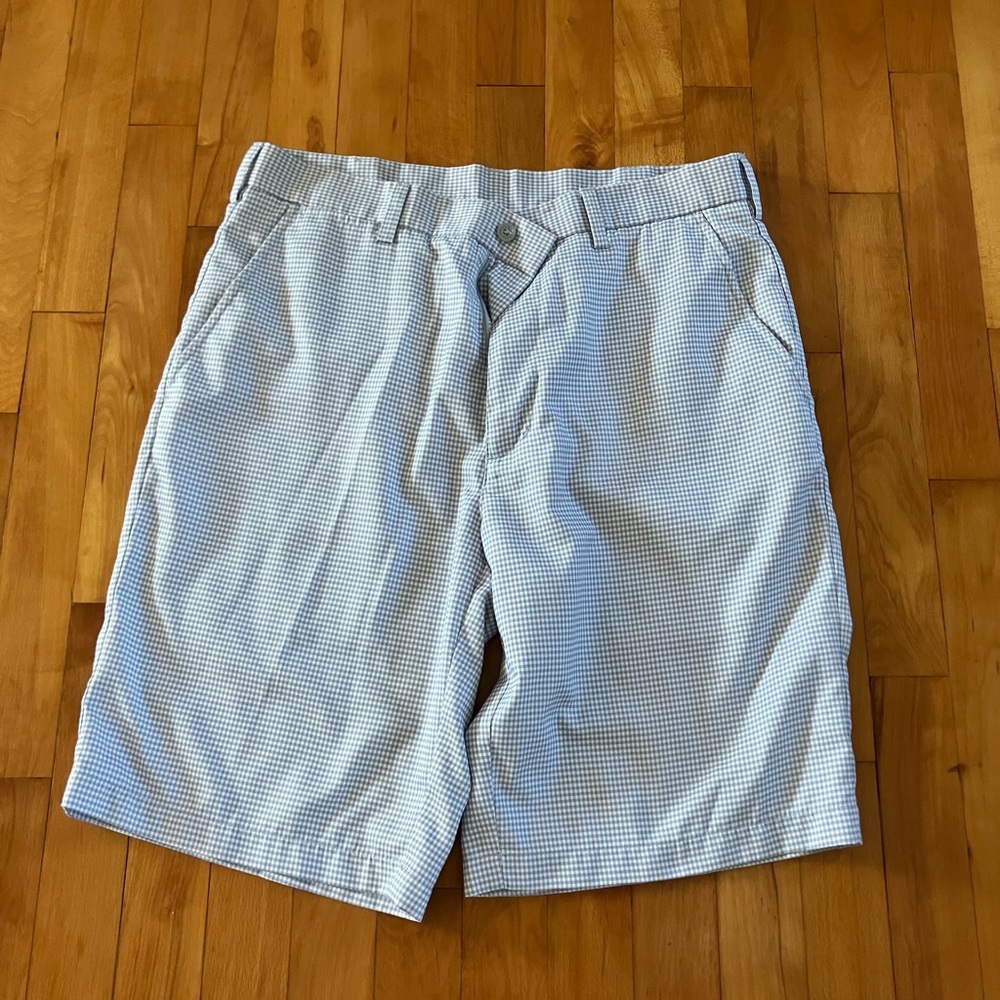 PGA Tour Light Blue Checkered Men's Shorts